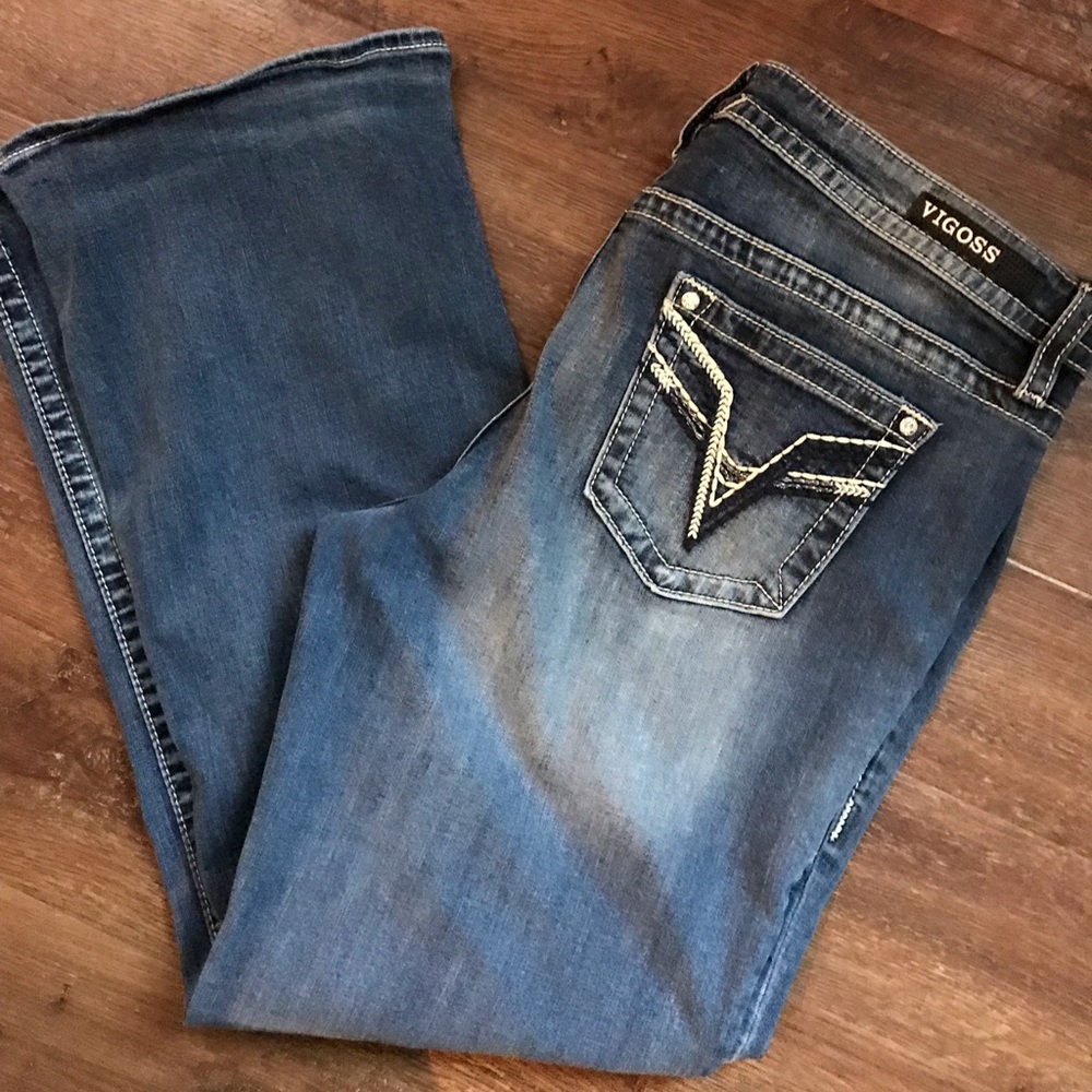 Vigoss. Chelsea boot cut. Heritage fit.